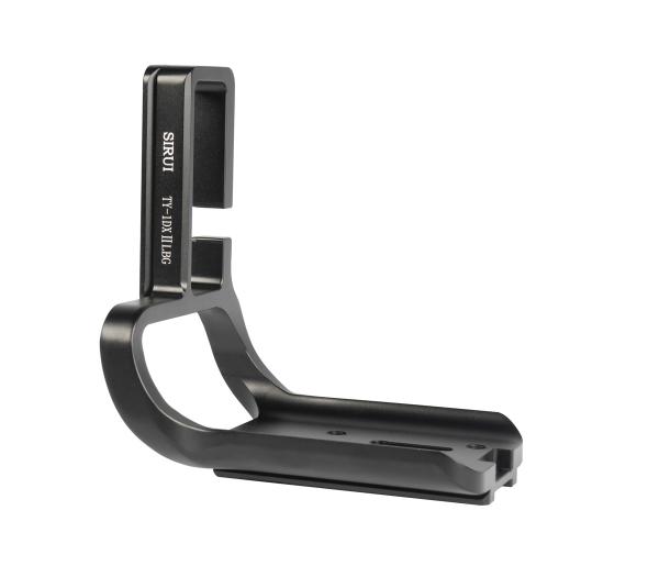 Sirui_L_bracket_TY_1DXIILBG__Canon_1DXII_w__Battery_Grip_